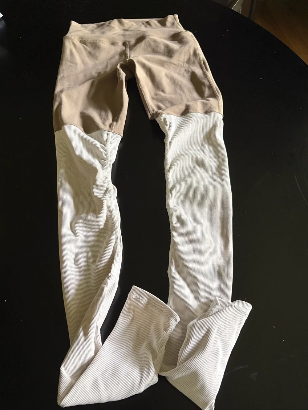 ALO Yoga High-Waist Goddess Leggings